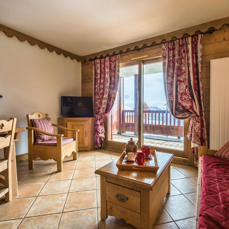 CGH Résidences & Spas Les Cimes Blanches - Appartement 1 Chambre (4 Adultes) avec Accès au Spa - 5