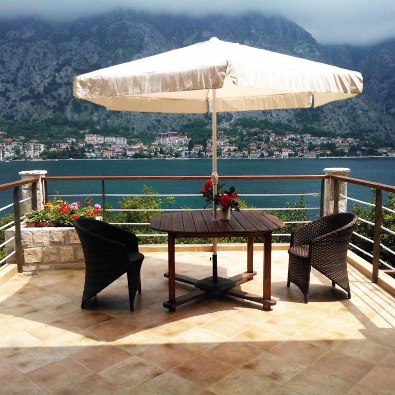 Villa "M Family" - Villa with Private Pool - 2