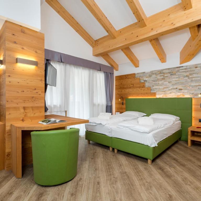 Wellness Hotel Lupo Bianco - Camera Executive Matrimoniale/Doppia con Letti Singoli con Balcone - 4