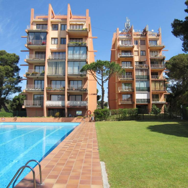 Los Pinos Apartament per 4 persones amb piscina comunitària a l'urbanització Los Pinos - Apartamento con vistas a las montañas - 15