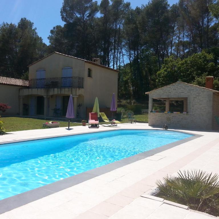 Chambres d'hôtes Mille et une nuits en Provence - Chambre Double avec Salle de Bains Commune - 18