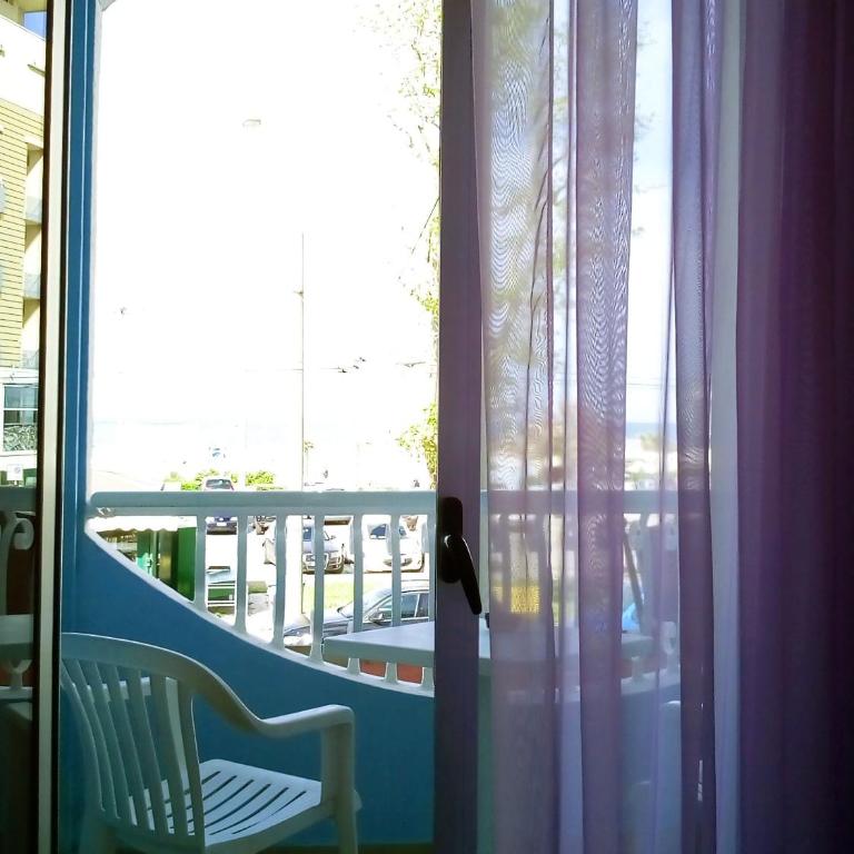 Hotel Rosalba - Quadruple Room with Sea View - 3