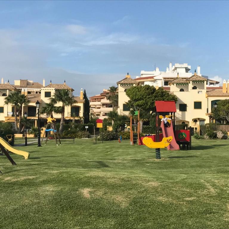 Apartamento Atlanterra Bajo - Two-Bedroom Apartment - 17