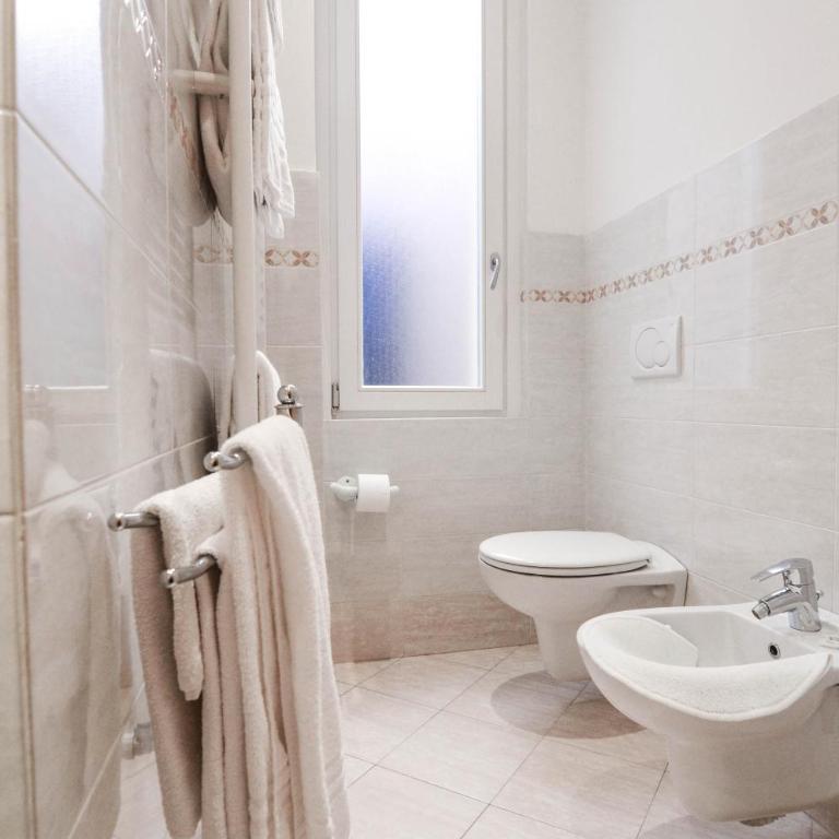 Appartamenti Il Sogno - Appartamento Deluxe con 2 Camere da Letto e Vista Lago - Salita Genazzini, 4 - 3