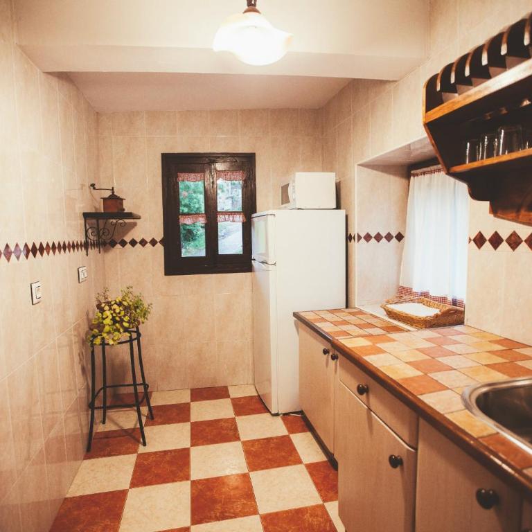 El Requexu, apartamentos a 900 m de la playa de Poo AR-0474-AS - Three-Bedroom Apartment (4-6 Adults) - 19