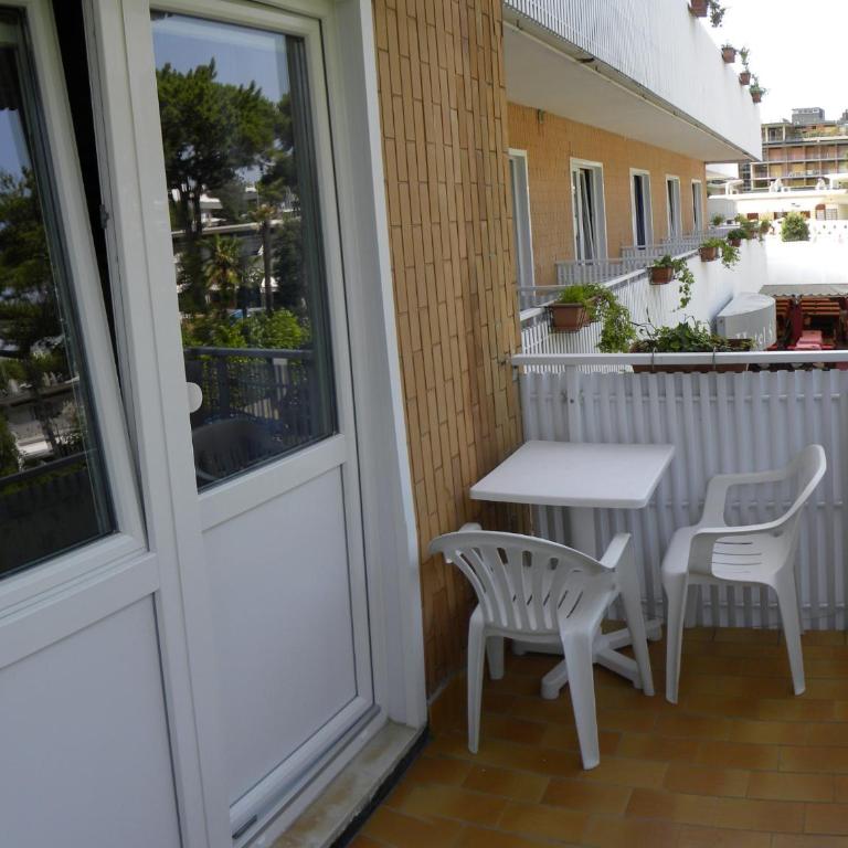 Hotel Santa Cruz - Camera Quadrupla con Balcone - 3