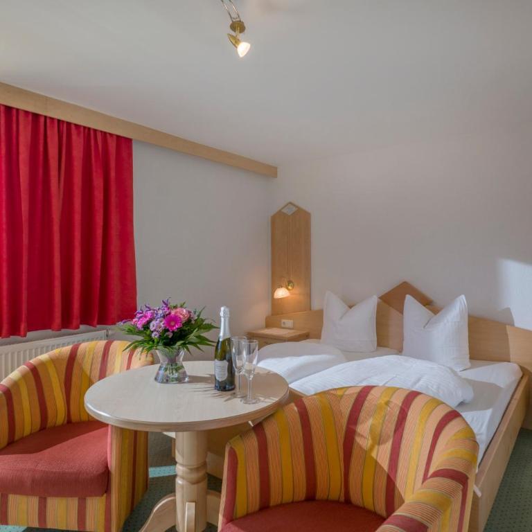 Hotel Enzian - Comfort Doppelzimmer - 5