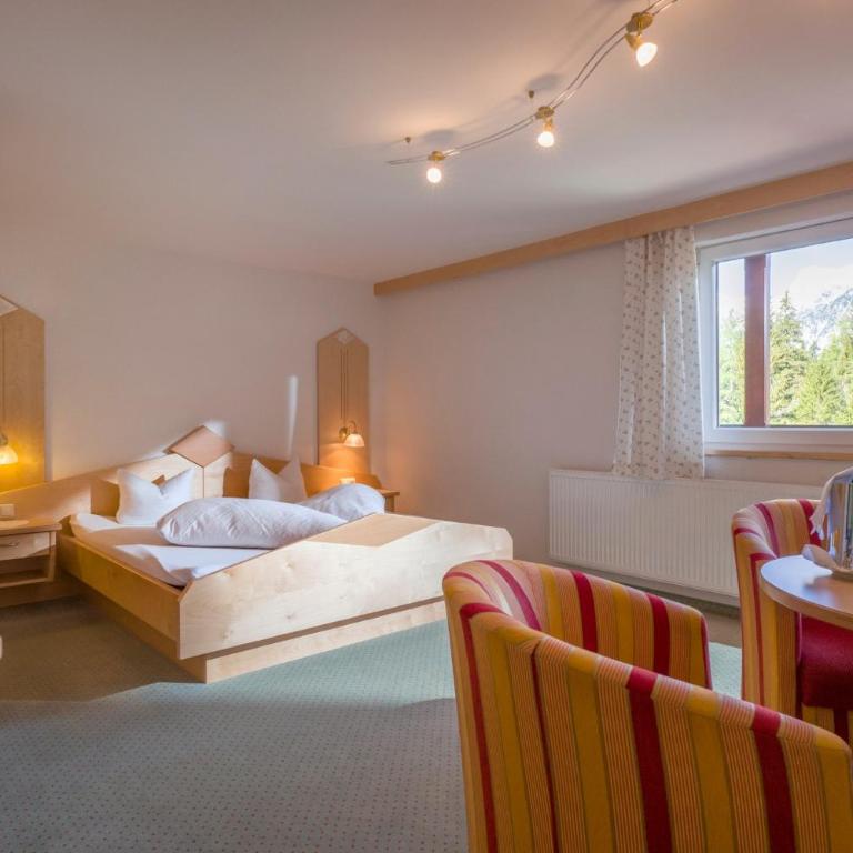 Hotel Enzian - Comfort Doppelzimmer - 9
