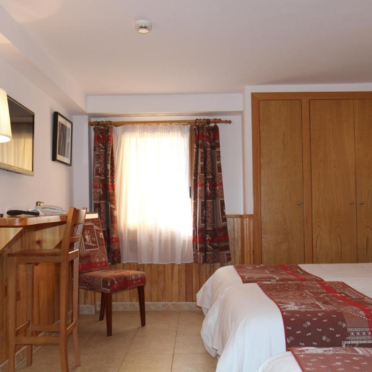 Hôtel Bruxelles - Habitación Triple - 9