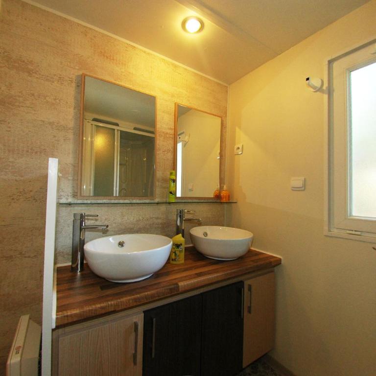 Camping de la Treille - Casa Móvil con 3 dormitorios y aire acondicionado - 3