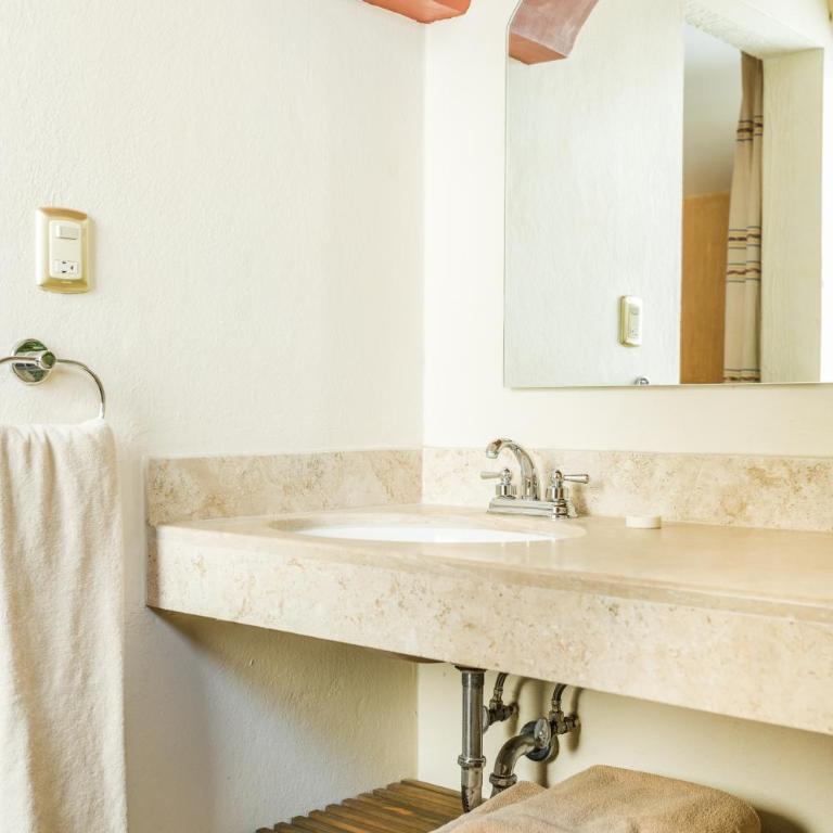 Suites Parador Santo Domingo de G. - Suite Doble Estándar - 1