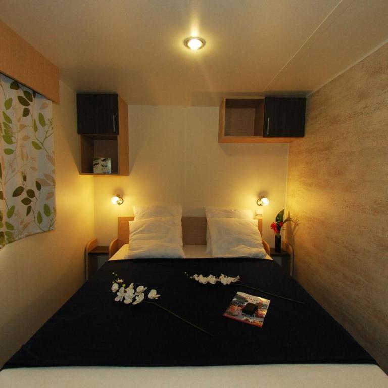 Camping de la Treille - Casa Móvil con 3 dormitorios y aire acondicionado - 2