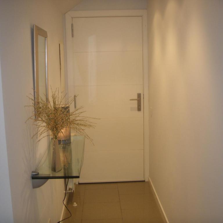 Saromar II Apartament amb dues terrasses per 6 persones a 5 minuts de la Platja Gran - Apartamento con terraza - 30