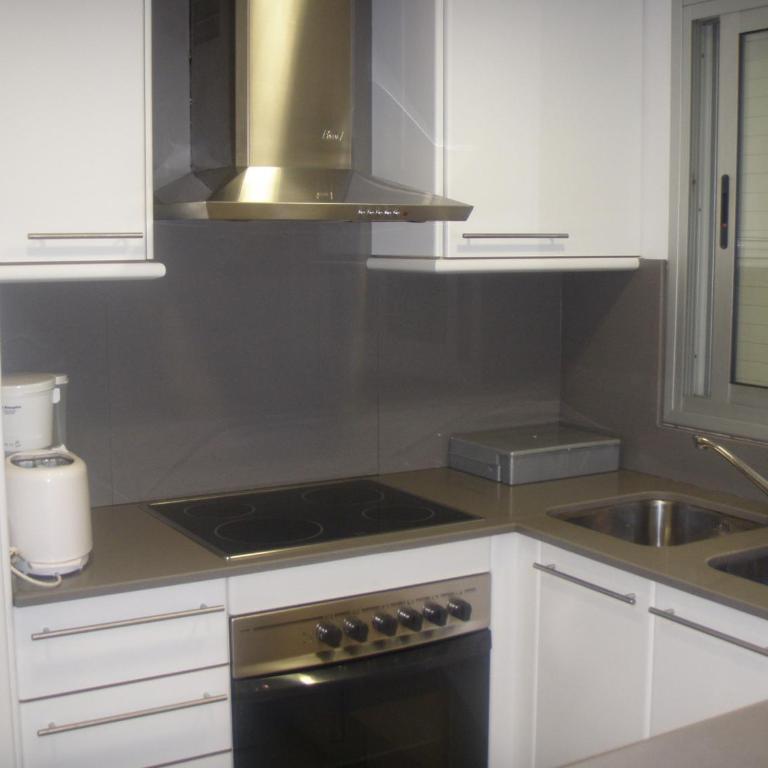 Saromar II Apartament amb dues terrasses per 6 persones a 5 minuts de la Platja Gran - Apartamento con terraza - 12