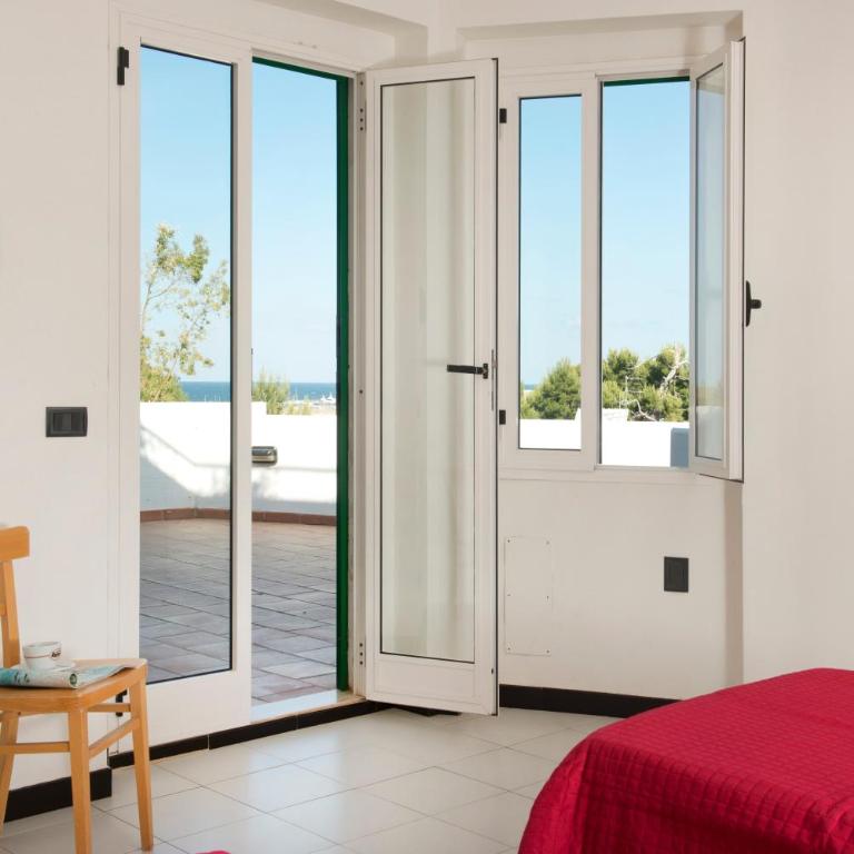 Corvino Resort - Camera Familiare con Terrazza - 4