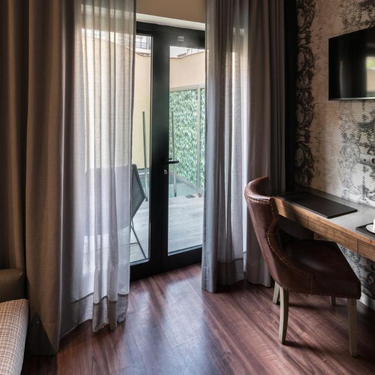 Catalonia Plaza Catalunya - Premium Room with Pool & Spa Access - 3