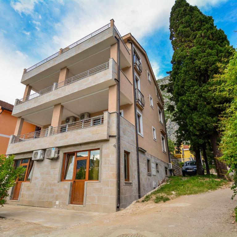 Bocche di Cattaro Apartments - One-Bedroom Apartment with Terrace and Sea View - 40