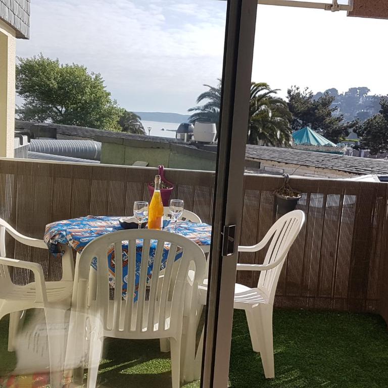Chez Tifenn - Apartment with Sea View - 24