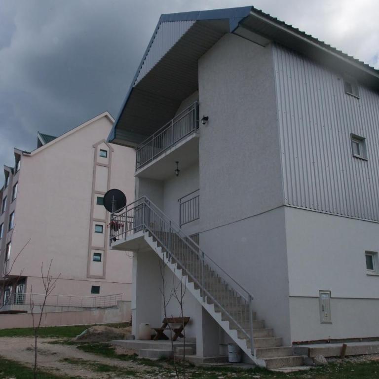 Apartman Lucija - Two-Bedroom Apartment - 2