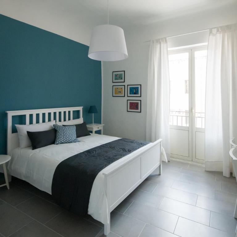 Dietro il Teatro - Camera Tripla con Balcone - 1