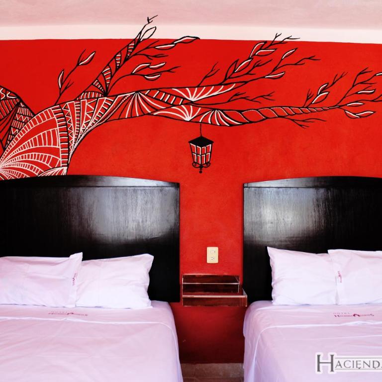 Hotel Hacienda Cortes - Quadruple Room - 1