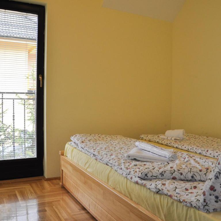Apartmani Vidic - Apartment with Balcony - 5