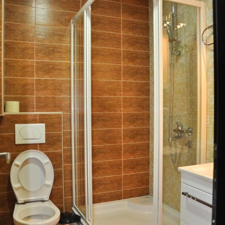 Apartmani Vidic - Apartment with Balcony - 1