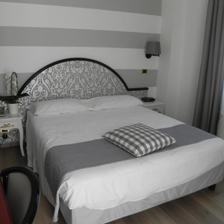 Hotel Helios - Camera Matrimoniale/Doppia con Letti Singoli con Vista Mare - 12