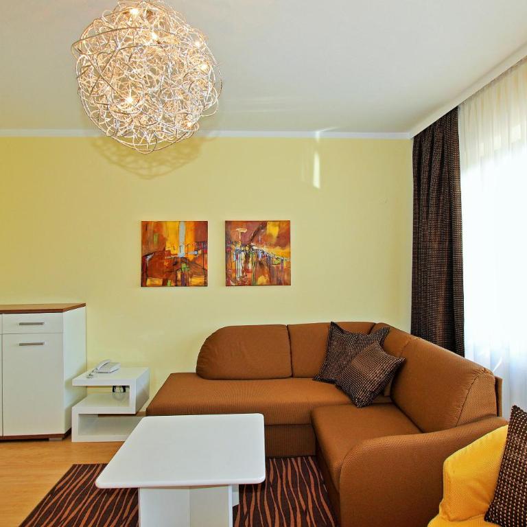 Hotel Garni ELISABETH - Apartment mit 1 Schlafzimmer und Balkon - 12