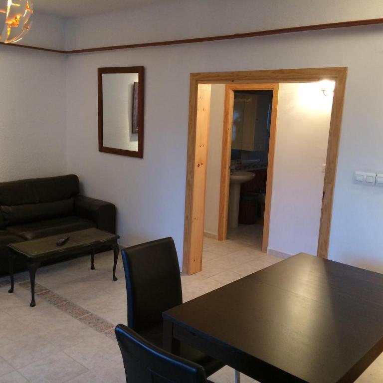 Apartamentos Villa Mar 13 Torremolinos - Three-Bedroom Apartment - 13