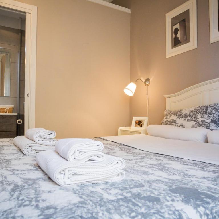 B&B Abbacò - Camera Matrimoniale con Letto Supplementare - 1