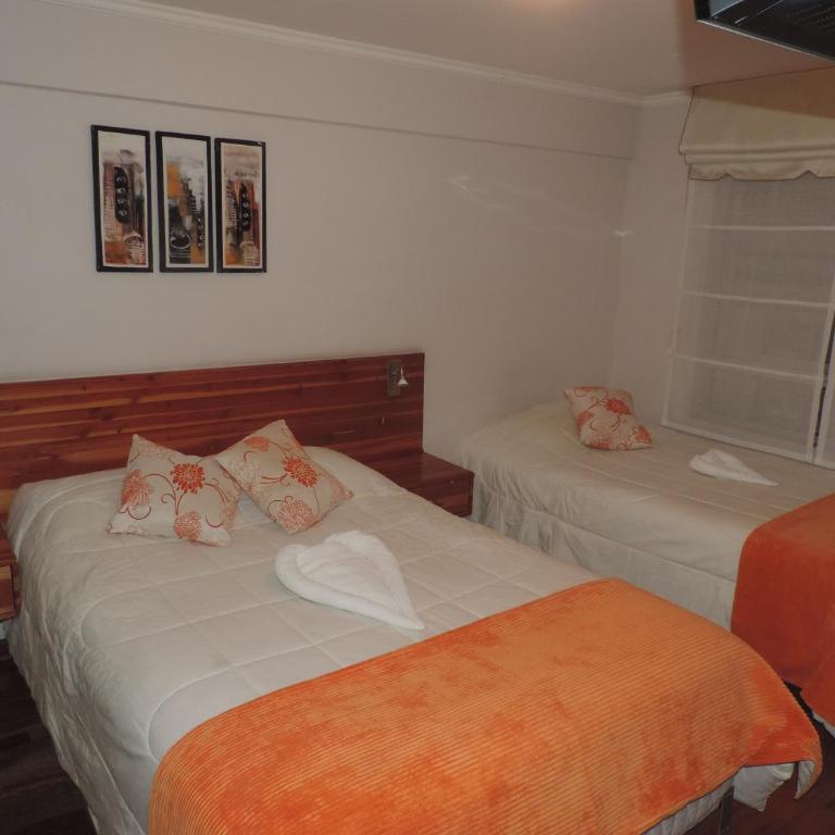 Hotel Paola Antofagasta - Double Room with Extra Bed (3 Adults) - 2