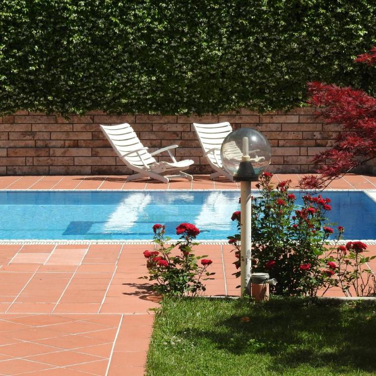 Villa Fiori - Appartamento Deluxe con 2 Camere da Letto e Vista Giardino - 31