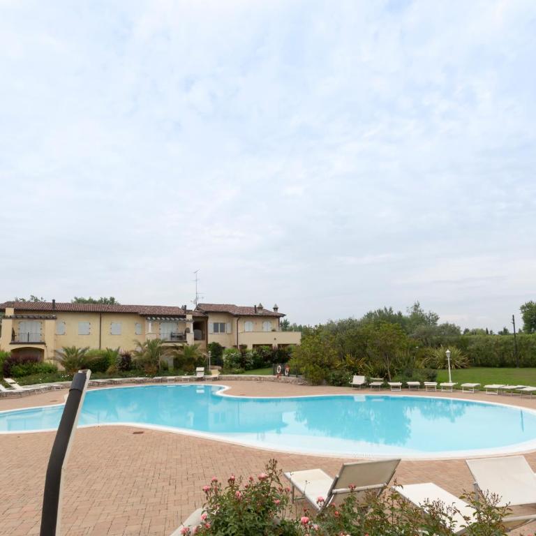 Villetta Nico Sirmione - Three-Bedroom House - 8