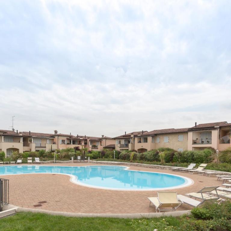 Villetta Nico Sirmione - Three-Bedroom House - 10