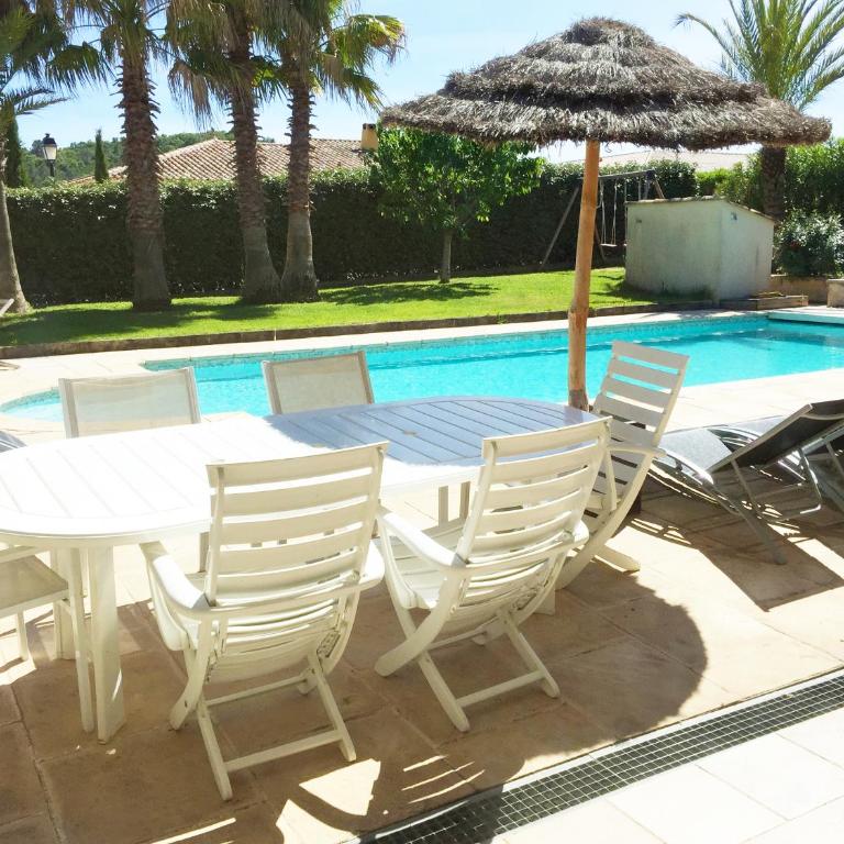 Luxueuse Villa Récente à Saint Raphaël de Plain Pied - Villa con piscina privada - 4