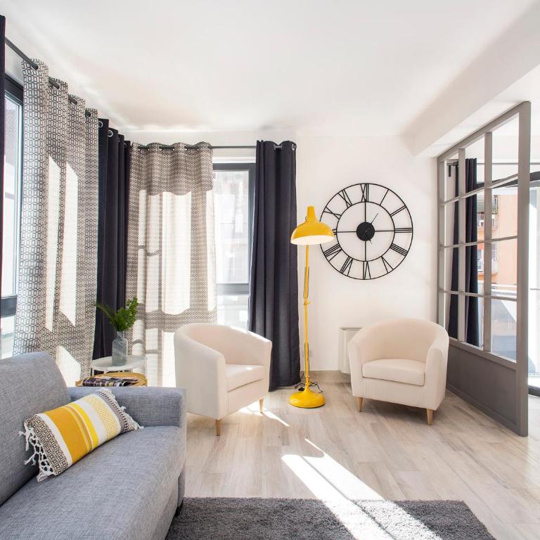SkyTower - Appartamento con 2 Camere da Letto - 28