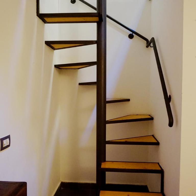 Studio Apartment Vicolo Lavandai - Appartamento su 2 Livelli con 1 Camera da Letto - 11