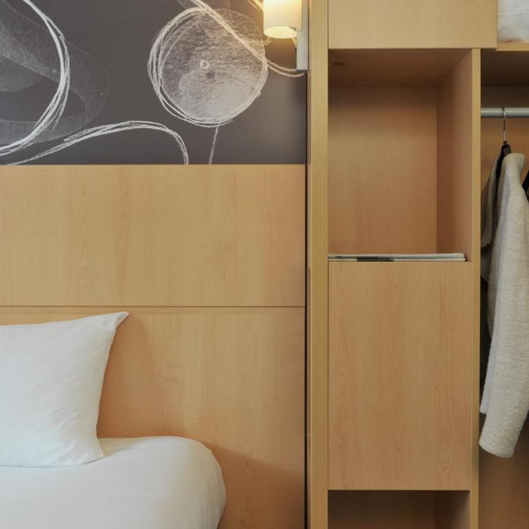 ibis Paris Vaugirard Porte de Versailles - Chambre Simple Standard - 11