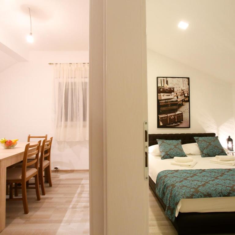 Central Located Guest House - Standard Apartment - 2