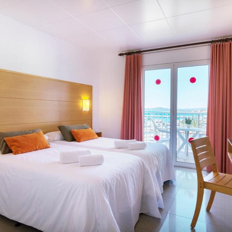 Hotel & Diving Les Illes - Double or Twin Room with Sea View - 4