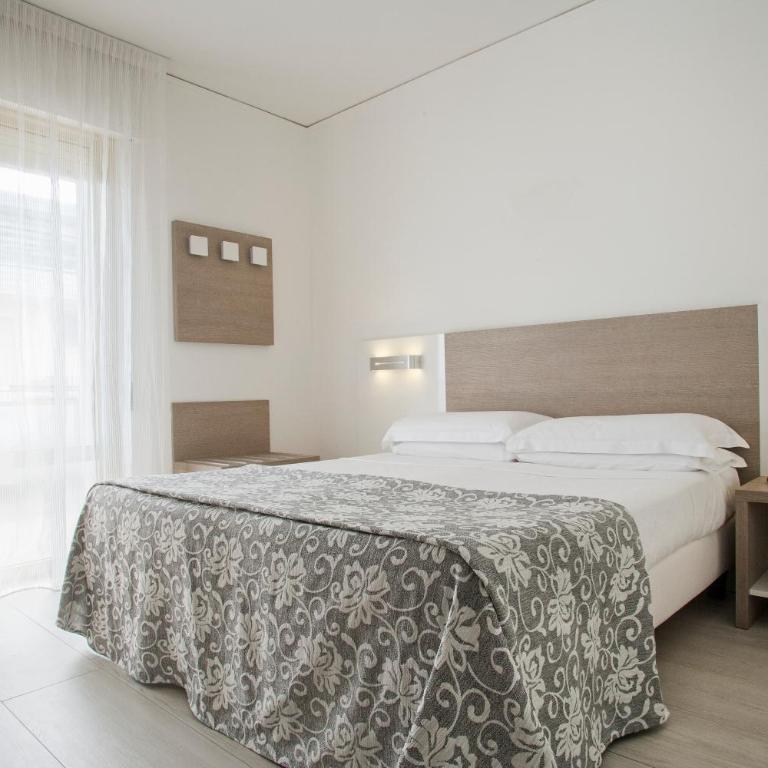 Hotel Imperial Palace - Camera Matrimoniale/Doppia con Letti Singoli con Vista Mare Parziale - 8