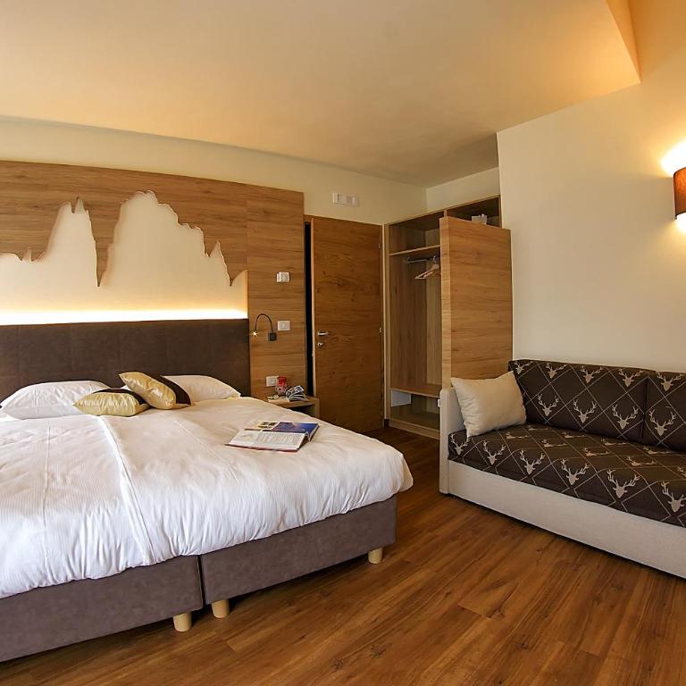 Botton d'Oro delle Dolomiti - Chambre Triple – Vue sur Montagne - 1