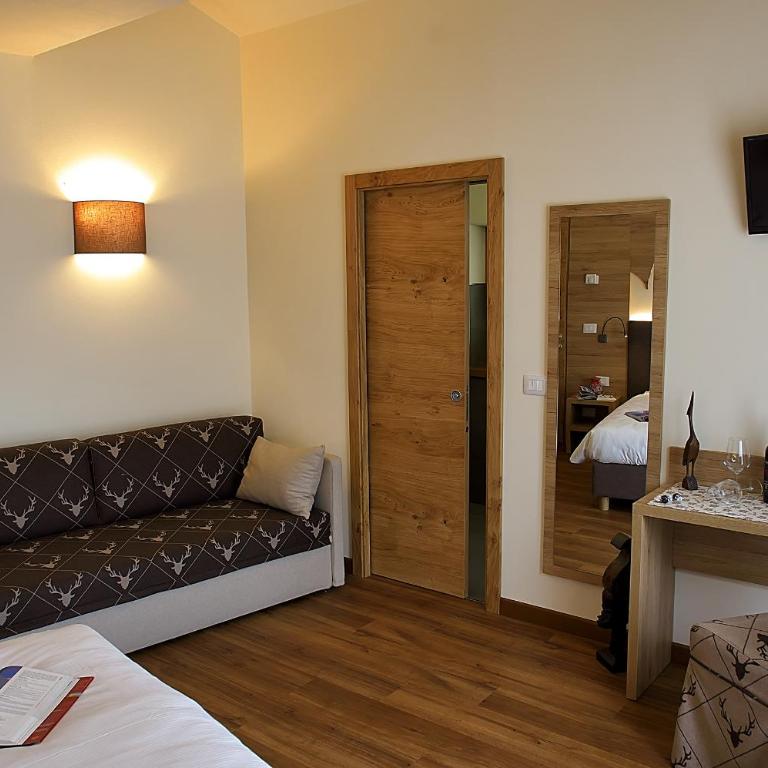 Botton d'Oro delle Dolomiti - Chambre Triple – Vue sur Montagne - 5