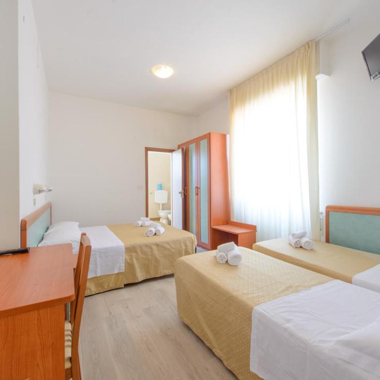 Hotel Sirena - Camera Quadrupla - 2
