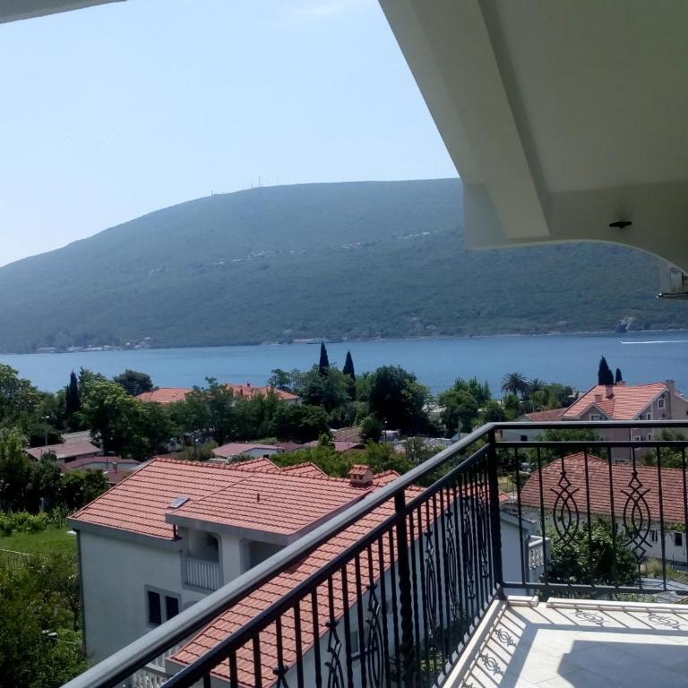 Jedro Apartmani - Apartment with Sea View - 6