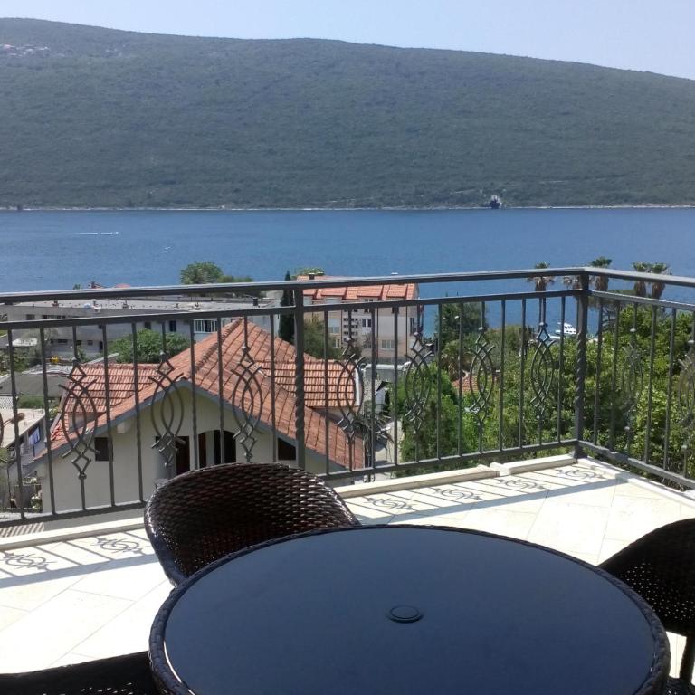 Jedro Apartmani - Apartment with Sea View - 2