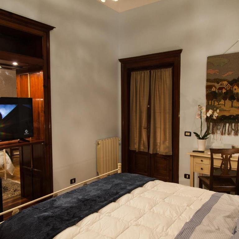 Palazzo Melluso LUXURY SUITE - Standard Doppelzimmer mit eigenem Bad außerhalb des Zimmers - 4