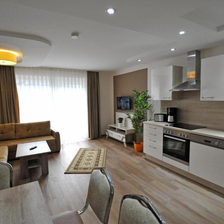 Sunshine Apartments - Great Mountain View - Apartment mit 2 Schlafzimmern und Balkon - 8