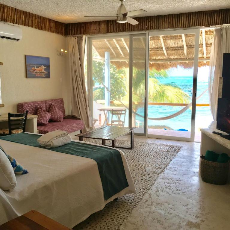 Maria's Kan Kin - King Room with Ocean View - 5